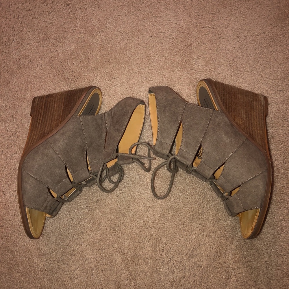 Melrose & Market Sling Back Peep Toe Wedge
